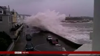 Fierce winter storms bring severe flooding in UK & Ireland - BBC News