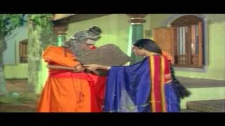Bhakta Siriyala | Priest Bless Siriyal's Wife Sentiment Scene | Lokesh, Aarathi