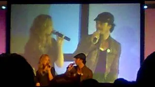 bloodynightcon (panel de Ian y Candice) 1/6