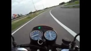 ritje op de moto guzzi v65   door de benelux tunnel