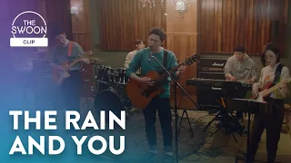 The band returns with the perfect rainy day tune | Hospital Playlist Season 2 Ep 1 [ENG SUB]