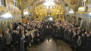 Різдво Христове. Велика вечірня. Звучить колядка "Із Різдвом Христовим ми вітаєм"