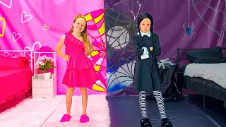 Nastya juega Pink vs Black Challenge con Wednesday