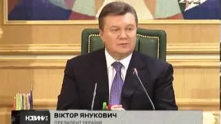 Янукович розуміє Майдан як явище - Новини 2+2 - 24.12.2013