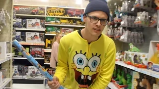 Outtakes - Man in Spongebob Onesie Throws FIT