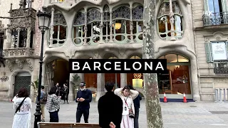 Early Morning Walking Tour in Barcelona, Spain - 4K HDR