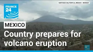 Mexico prepares for evacuations as Popocatepetl volcano spews ash • FRANCE 24 English