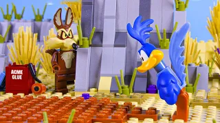 LEGO Roadrunner VS Coyote GLUE TRAP - Stop Motion Animation