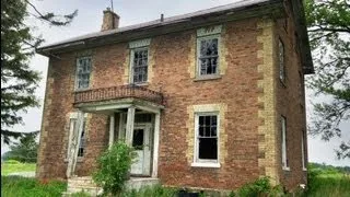 Urbex: ABANDONED Oxford Farmhouse