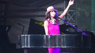 Sylwia Grzeszczak - Małe rzeczy   LIVE / DNI PABIANIC 2018