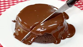 BOLO DE 5 MIN, Só 4 INGREDIENTES, Sem Farinha, Sem Açúcar, Sem Leite e Molhadinho! Fácil e Rápido