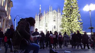 "Shine on you crazy diamond" covered by street guitarist Marcello Calabrese