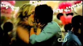 Tyler+Caroline【3x01】She come alive