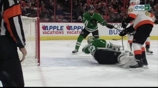 Lehtonen fights through screen, makes great glove save on Provorov