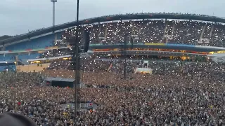 Iron Maiden - Fear of the dark (Live at Ullevi Stadium Gothenburg)
