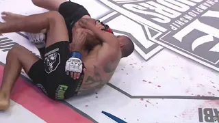 Бразилец «задушил» бывшего бойца UFC и стал новым чемпионом