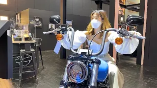 น้องอุ๋ม บออยมอเตอร์ไซค์ พาชม บูธ Harley Davidson กับไลน์อัพรถมอเตอร์ไซค์ ในปี 2022 มีอะไรน่าสนใจ  #