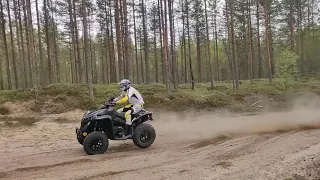 Can-Am Renegade 1000 XXC fly-by in a sand trail