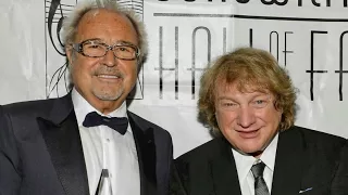 Lou Gramm and Mick Jones Show Up For Two Songs at Billy Joel MSG Gig