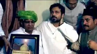 Emraan Hashmi at Nizamuddin Dargah