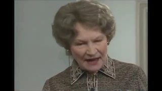Annoying Hotel Guest - Mrs Richards - Fawlty Towers