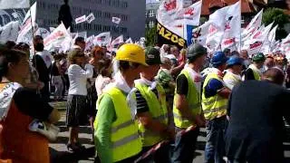 Manifestacja Solidarności pod Śląskim Urzędem Wojewódzkim