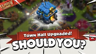 When To Upgrade Your Town Hall in Clash of Clans!