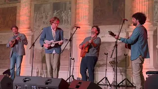 Erlend Oye & La Comitiva live in Padova Sala Dei Giganti 18 aprile 2024