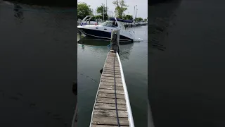 Docking lessons Sea ray sundancer