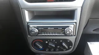 Como trocar o rádio de carro?