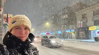 Toronto LIVE: Winter Storm on a Friday Night