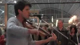 Seth Lakeman - Lady of the Sea - Live St. Pancras Station London 2011