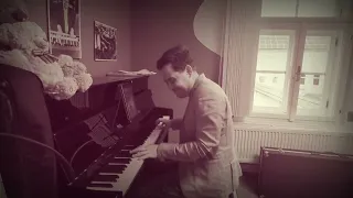 Fumblin' with the blues (Tom Waits) - blues piano cover by Ondra Kriz