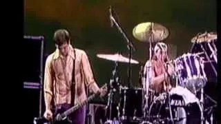 Nirvana and L7 - Wargasm