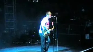 Blink 182 - 08 - I Miss You (Live From Wembley Arena, London 2004)