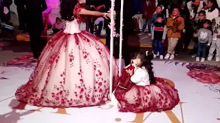 entrega de su última muñeca ❤️❤️