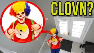 🤡 CLOVNUL NEBUN 💥 A INTRAT la NOI in CASA 😱