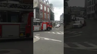 man camion de pompier