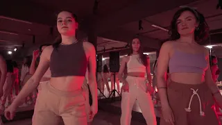 Dancehall Female + Twerk - Ученицы курса