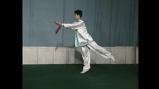 32 формы Тайцзи Цзянь (Competition 32 Form Tai Chi Sword), Ли Дэин