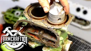 Total Rebuild Of My Two Stroke Johnson (Engine)