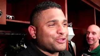 Pablo Sandoval on play at third with John McDonald