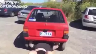 Авто приколы на дорогах. Автомобильные приколы с девушками за рулем, дтп, пешеходами и др/20