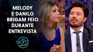 Melody e Danilo se descontrolaram e acabaram tretando durante o programa | The Noite (15/04/22)