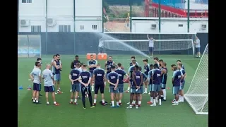 Entrenamiento del Barça en la previa de la Supercopa | MARCA