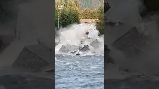 Mansion collapses into Alaskan river