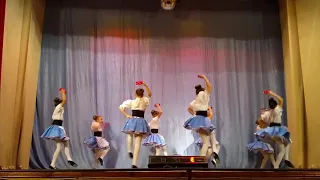 Образцовый ансамбль народного танца "Веселка" итальянский народный танец "Тарантелла"