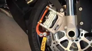 ROADLOK - Locking a Motorcycle