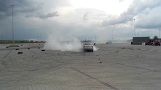 BMW E36 Port Kopytkowo Bor Drift Burnout  wystrzał opony