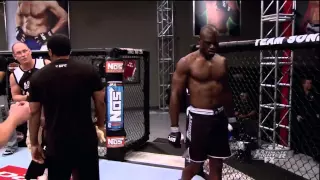 Uriah Hall vs Bubba Knockout  TUF17